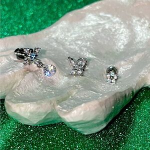 20 Gauge stainless steel studs